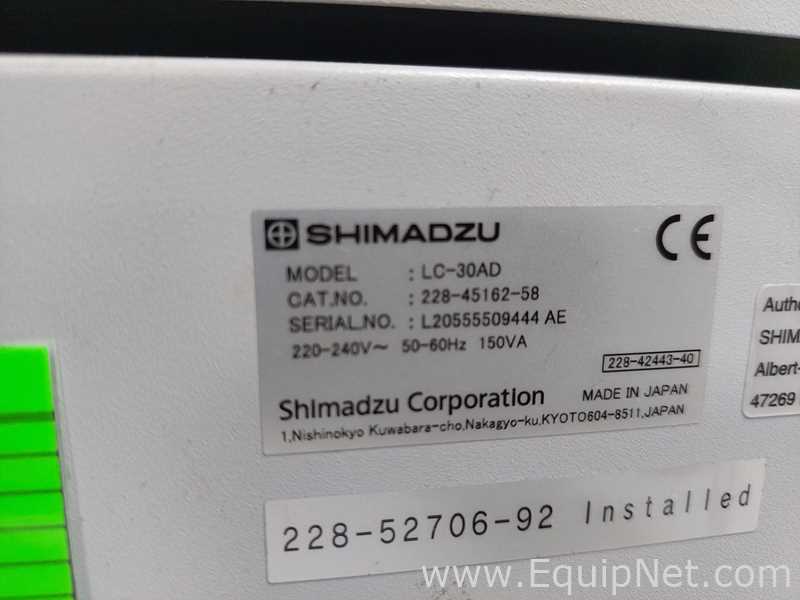 HPLC Shimadzu SIL-30ACMP