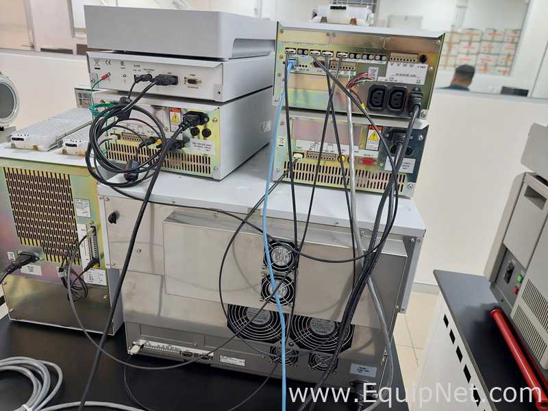 HPLC Shimadzu SIL-30ACMP