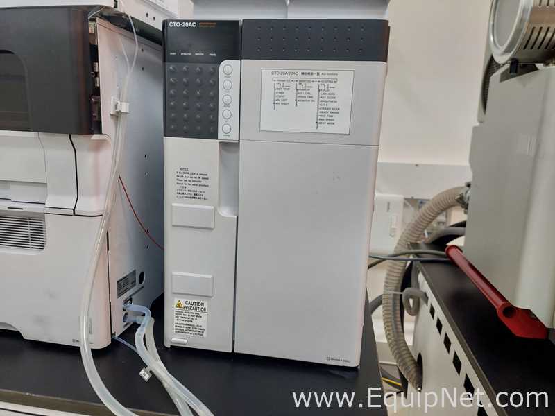 HPLC Shimadzu SIL-30ACMP