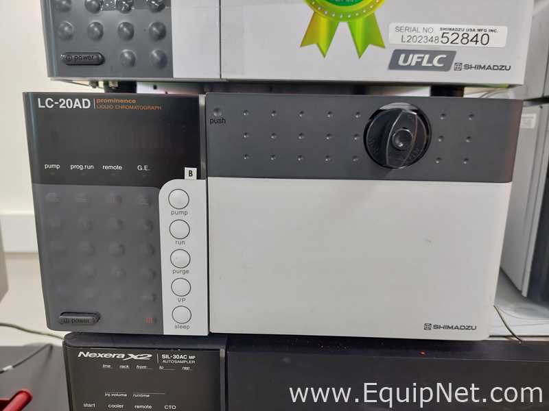 HPLC Shimadzu SIL-30ACMP
