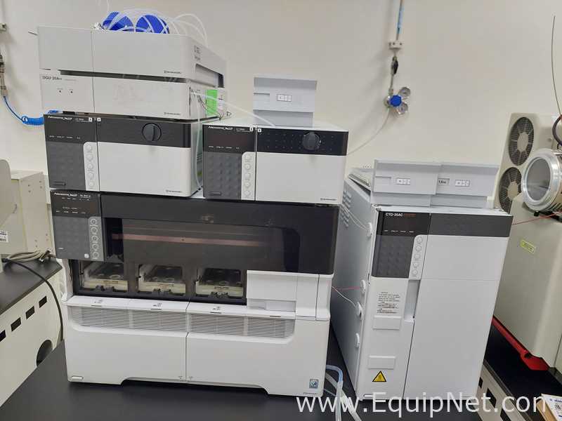 HPLC Shimadzu SIL-30ACMP