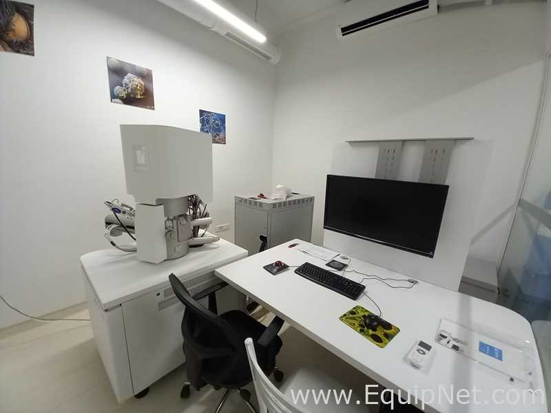 Microscópio Tescan Company TESCAN CLARA  LMU