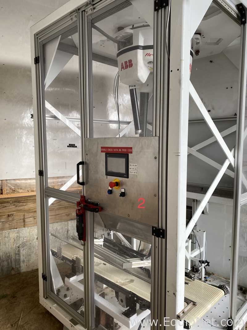 Two ABB IRB 360 FlexPicker Robots with Dual Controller