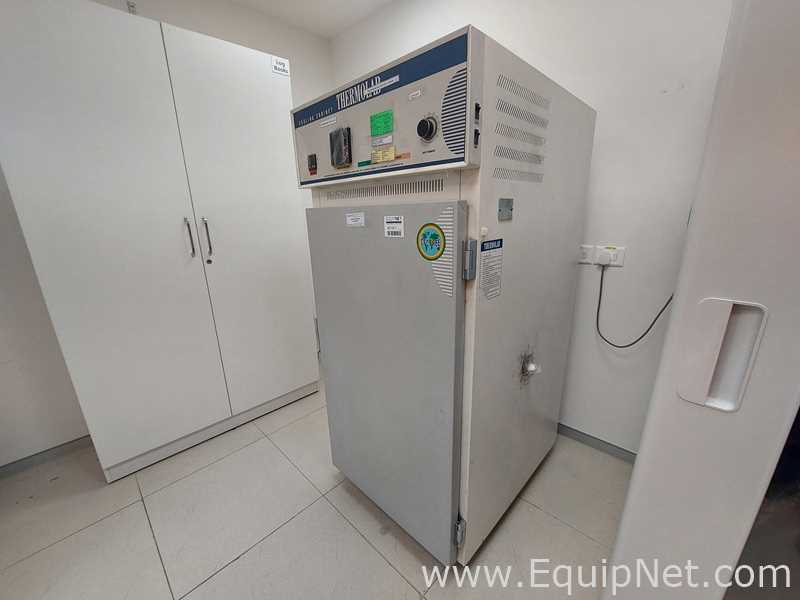 Not Working - Thermolab Scientific Equipment Pvt Ltd Cooling Cabinet