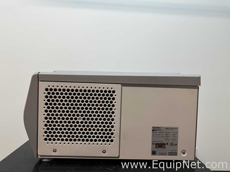 Centrífuga para laboratorio Thermo Fisher Scientific Sorvall ST4R Plus-MD