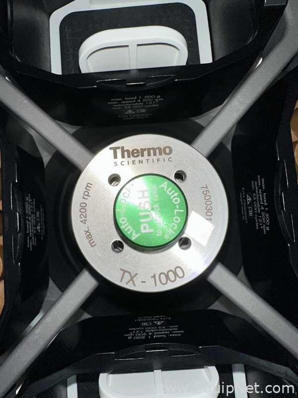 Centrífuga para laboratorio Thermo Fisher Scientific Sorvall ST4R Plus-MD