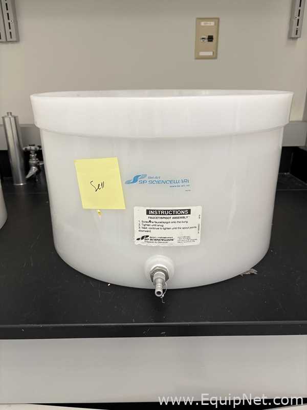 Bel-Art SP ScienceWare Large-Volume Buchner Funnel
