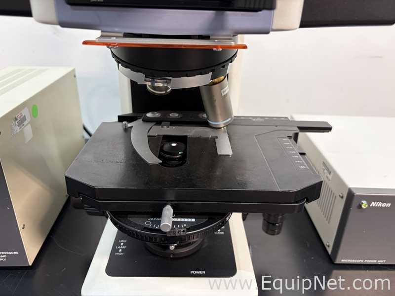 Microscopio Nikon Eclipse E800