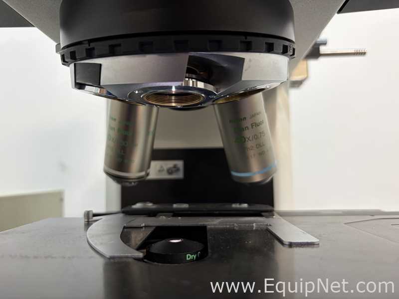 Microscopio Nikon Eclipse E800
