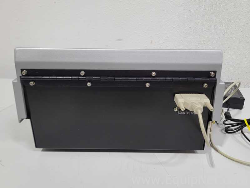 BioTek Instruments ELx808 Absorbance Microplate Reader
