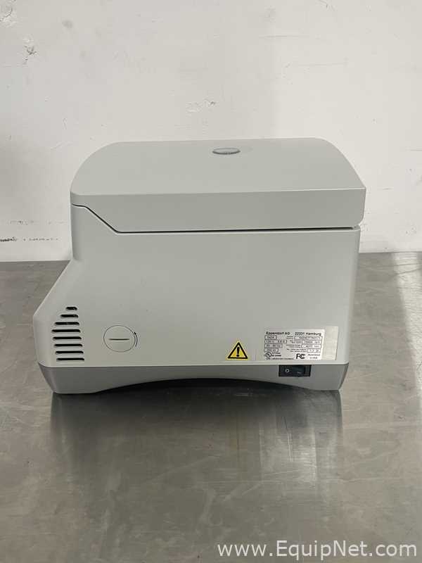 Centrífuga para laboratorio Eppendorf 5424