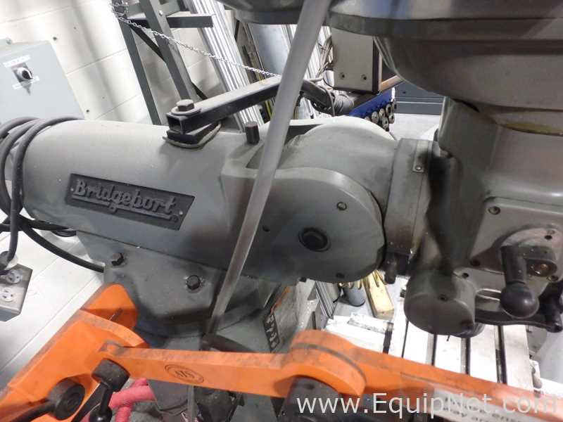 Máquina de Fresagem Bridgeport Machines Inc. Series 1