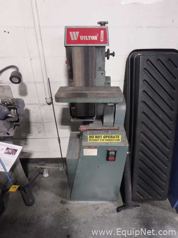 Máquina Jateadora de Areia/Grânulos Wilton 4300