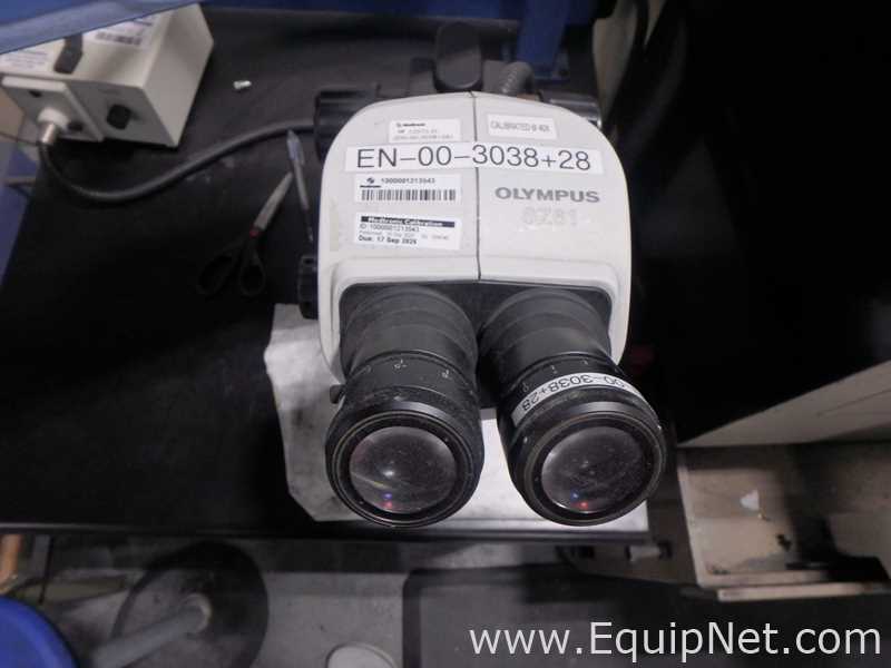 Olympus SZ61 Stereo Microscope with Leeds Light Source
