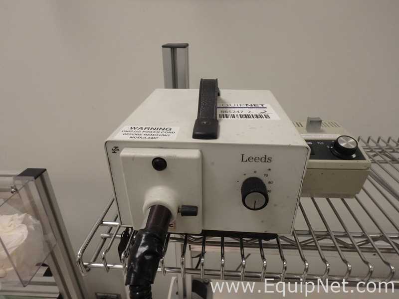 Olympus SZX7 Stereo Microscope With Light Source and Teaching Station