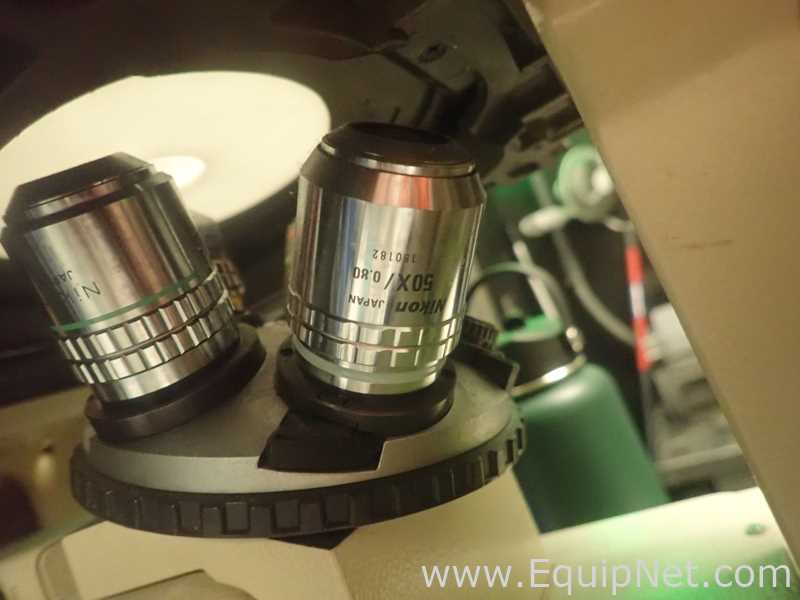 Nikon EPIPHOT 300 Inverted Metallurgical Microscope