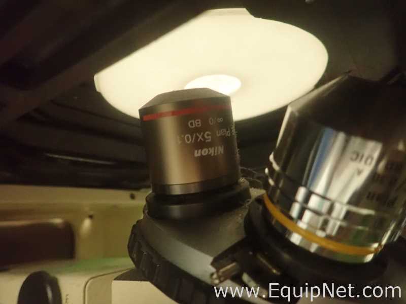Nikon EPIPHOT 300 Inverted Metallurgical Microscope