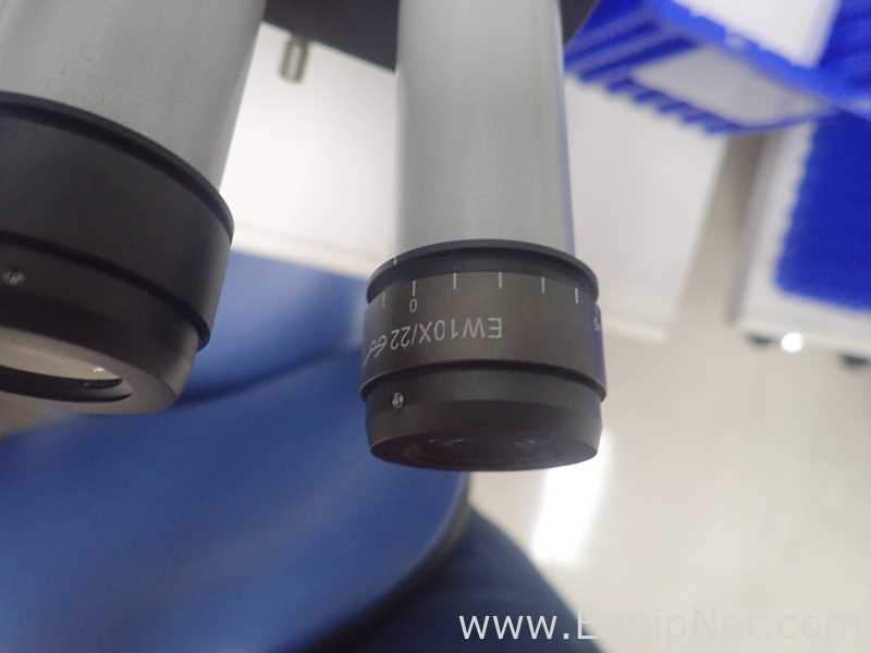 Zeiss STEMI SV 8 Microscope With Focus Teaching Station