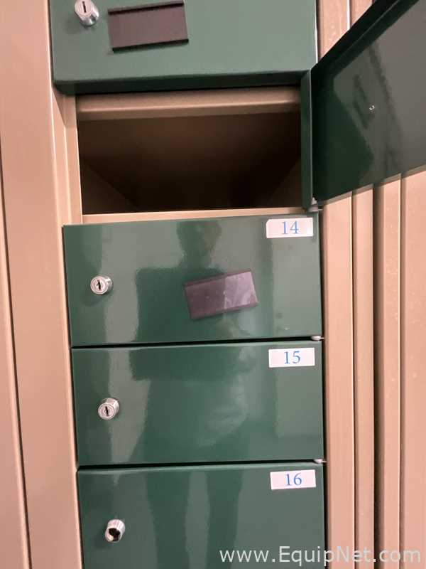 Lote de 2 Gabinete de Almacenamiento Plastmet 
