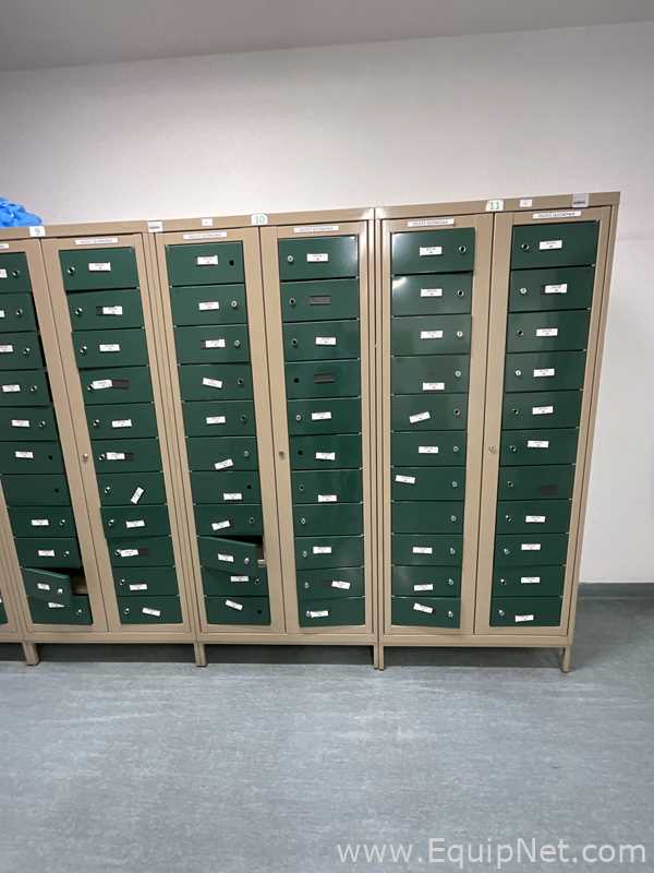 Lote de 2 Gabinete de Almacenamiento Plastmet 