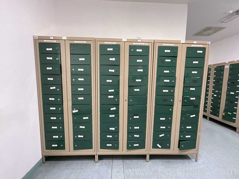 Lote de 3 Gabinete de Almacenamiento Plastmet 