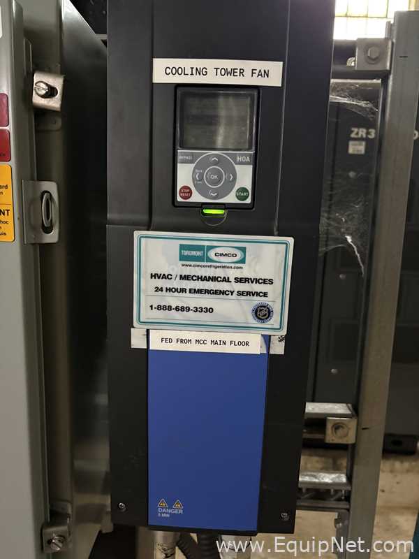 Carrier Corporation Aquasnap Chiller With Two Pumps