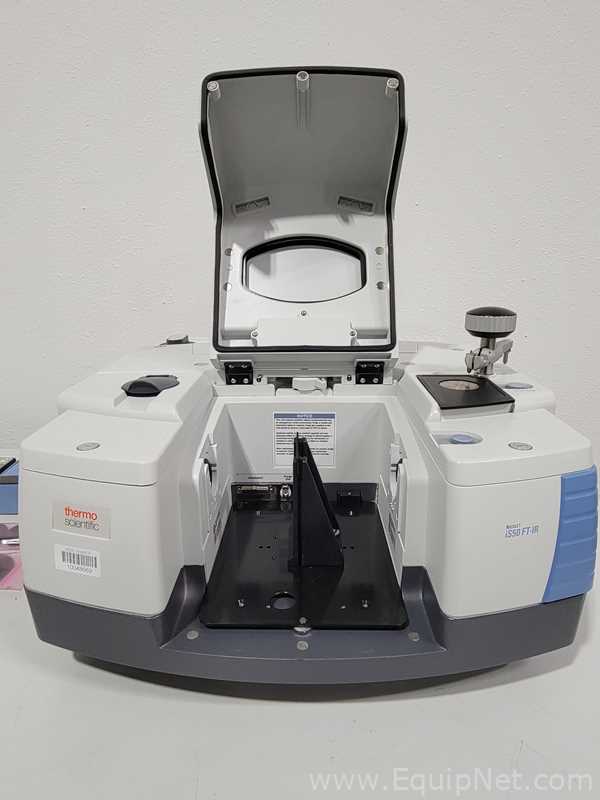 Espectrômetro de Massa Thermo Scientific Nicolet iS50 FT-IR