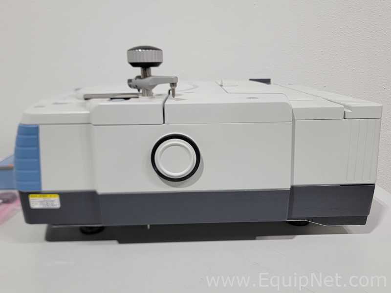 Espectrômetro de Massa Thermo Scientific Nicolet iS50 FT-IR