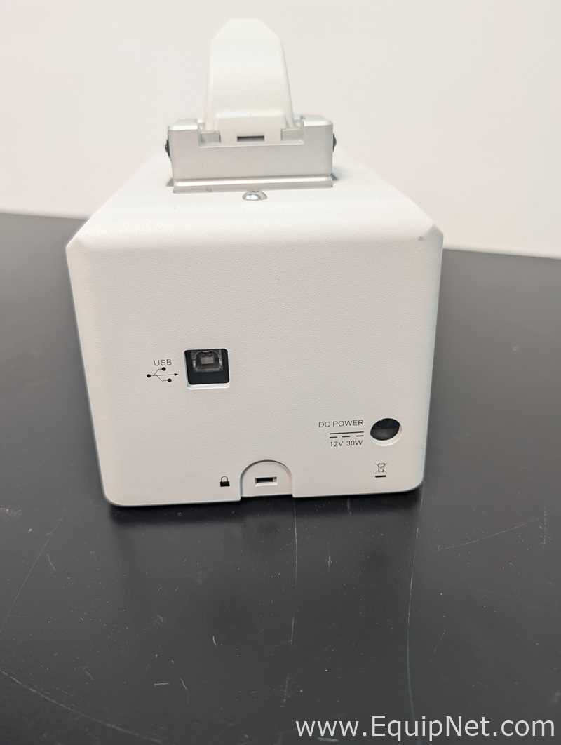 Espectrofotômetro Thermo Scientific NanoDrop 2000