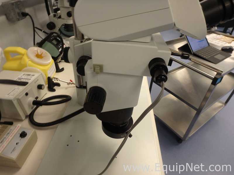 Olympus SZX12 Teaching Stereo Microscope With Light Source