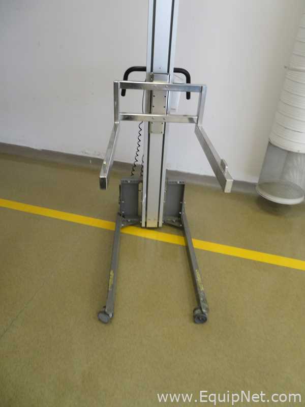 Manipulação de Material Hovmand Impact 200H FC1-850-75ds