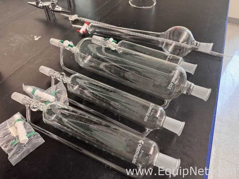Lote de  Cristalería de Laboratorio Chemglass Life Sciences 