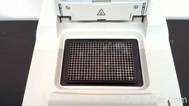 lote de   PCR e Termociclador Bio-Rad 