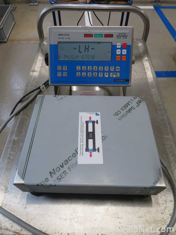 RADWAG WPW 15 H2 Scale with Weighing Platform