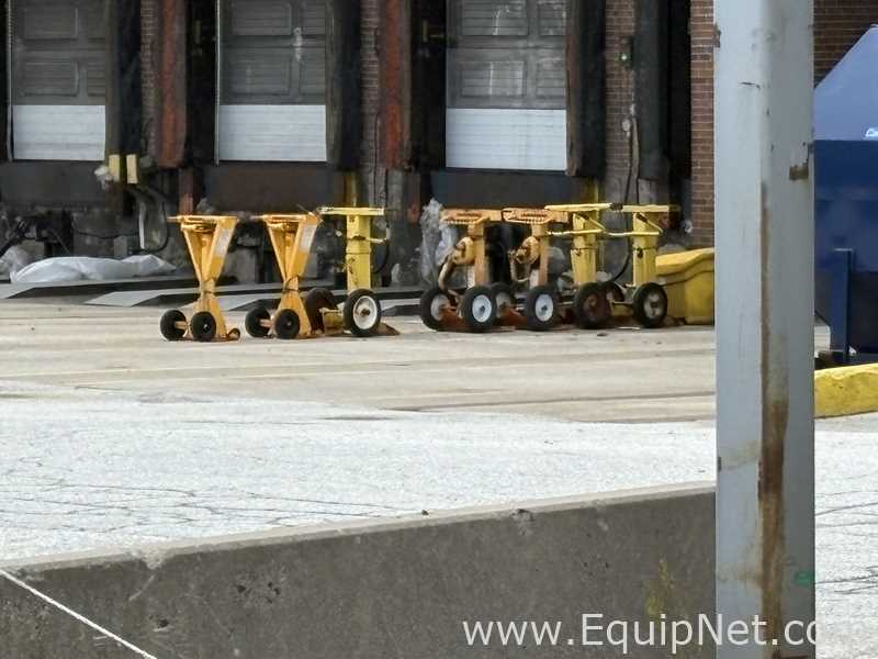Lot Of Fourteen Various Trailer Stands