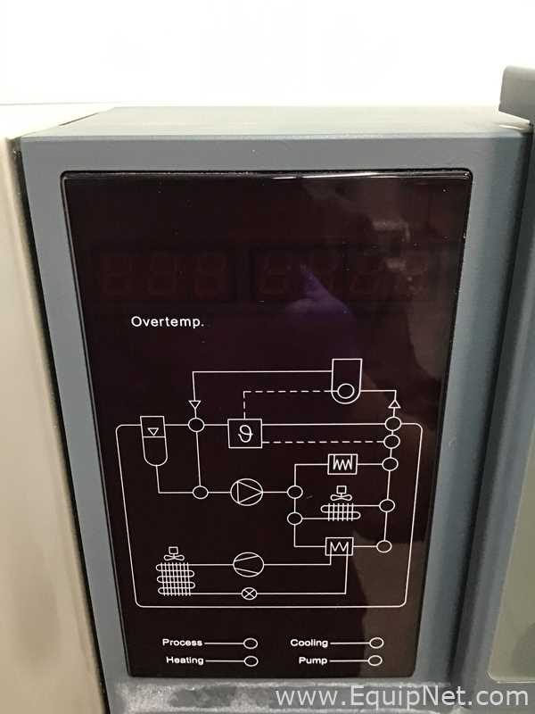 IKA HS 501 D S1 Digital Shaker With Huber Unistat 705 Chiller