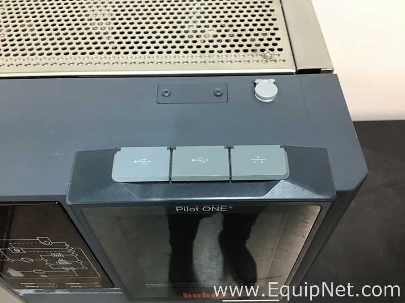 IKA HS 501 D S1 Digital Shaker With Huber Unistat 705 Chiller