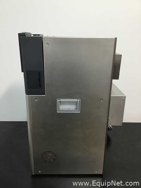 IKA HS 501 D S1 Digital Shaker With Huber Unistat 705 Chiller