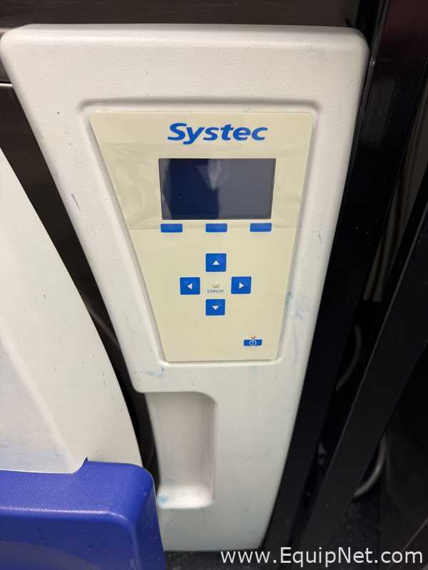 Systec DE-100 Horizontal Autoclave