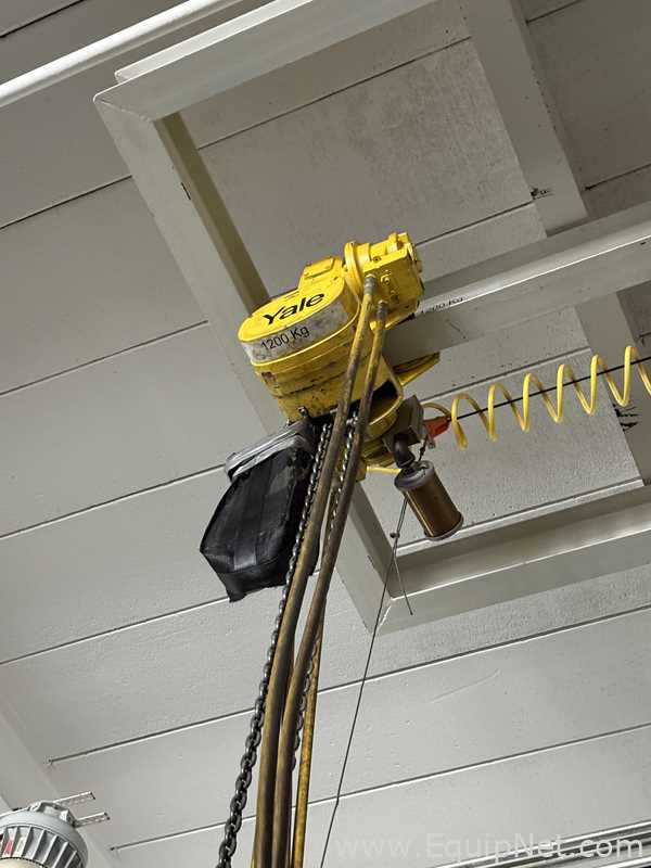 Super Sack Unloader With 2 Ton Yale Hoist