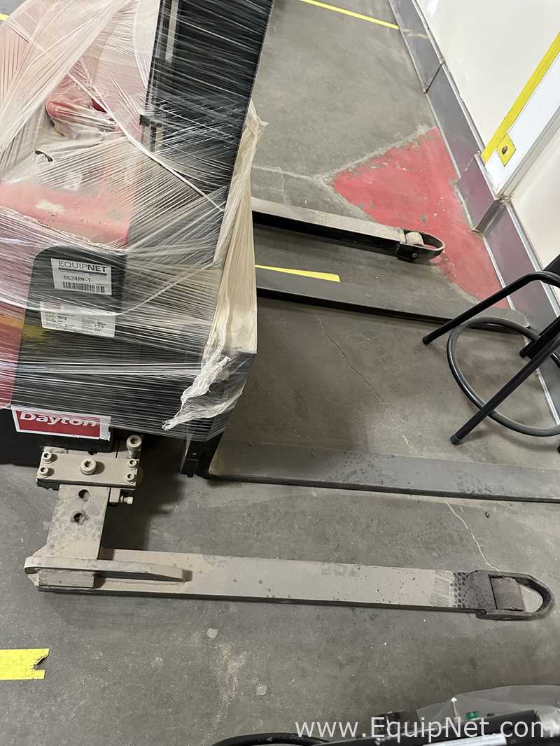 Dayton Electric Pallet Stacker