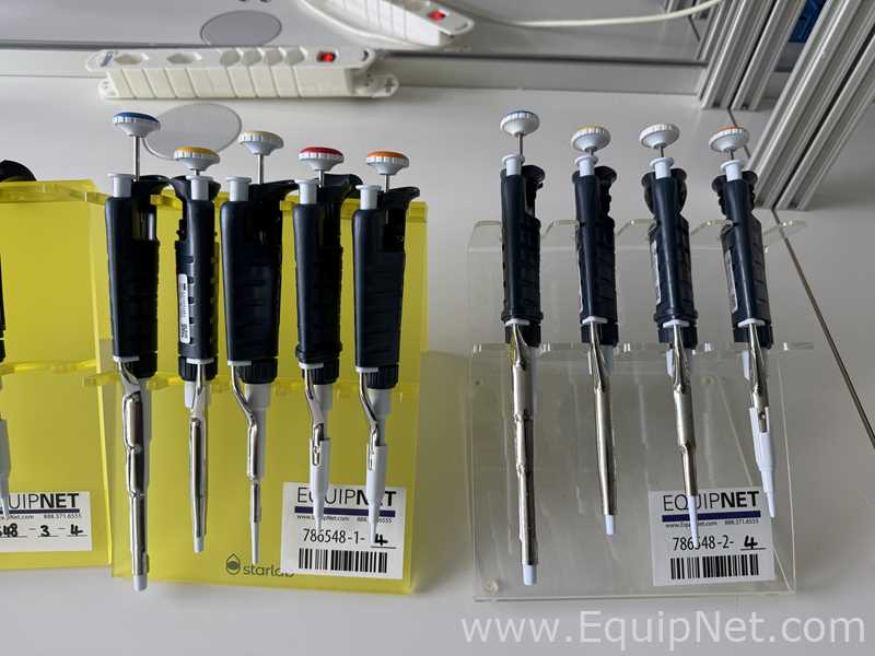 Lot of 17 Gilson Pipettes