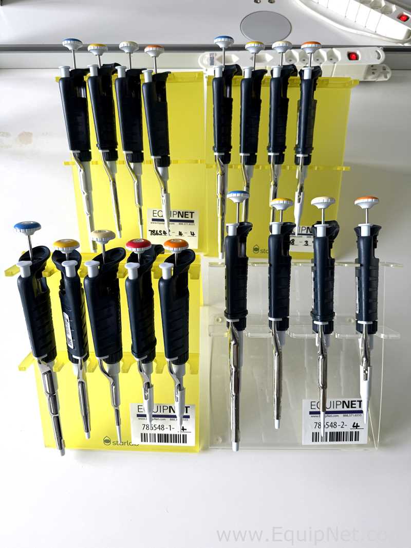 Lot of 17 Gilson Pipettes