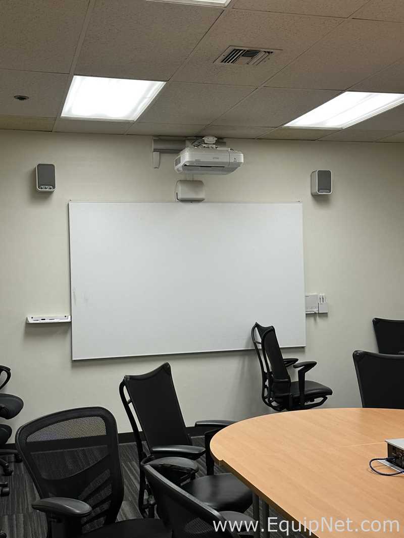 Lote de  Mobiliario de oficina  