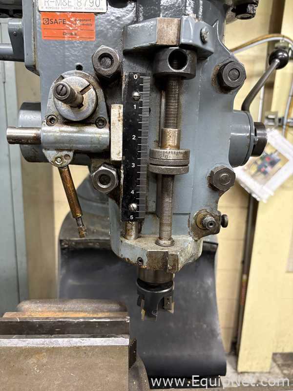 Clausing Kondia FV-1 Vertical Knee Milling Machine