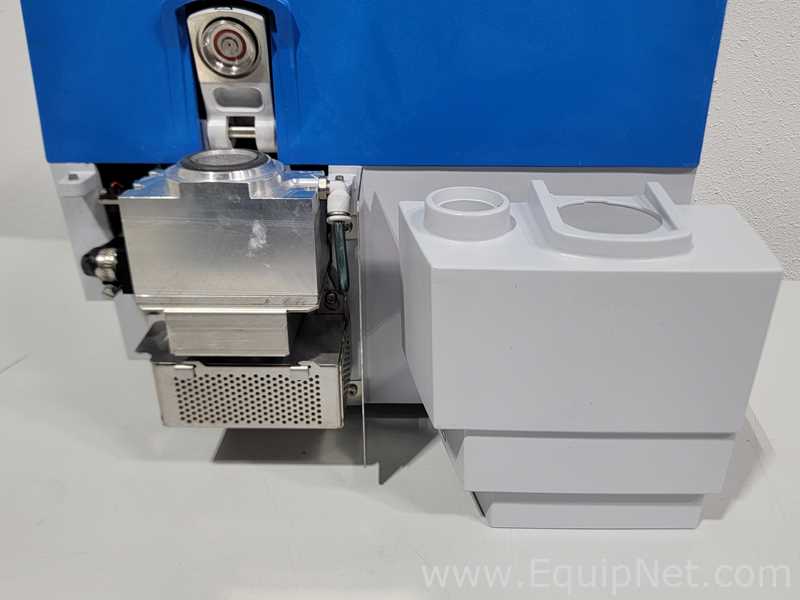Sistema Sintetizador Microondas Biotage Initiator EXP US