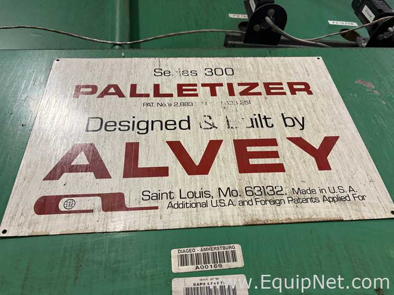 Alvey Series 300 Palletizer With Lantech Stretch Wrapper