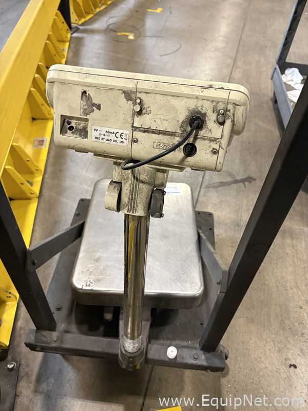 A and D Weighing Co HV-200KGL Scale