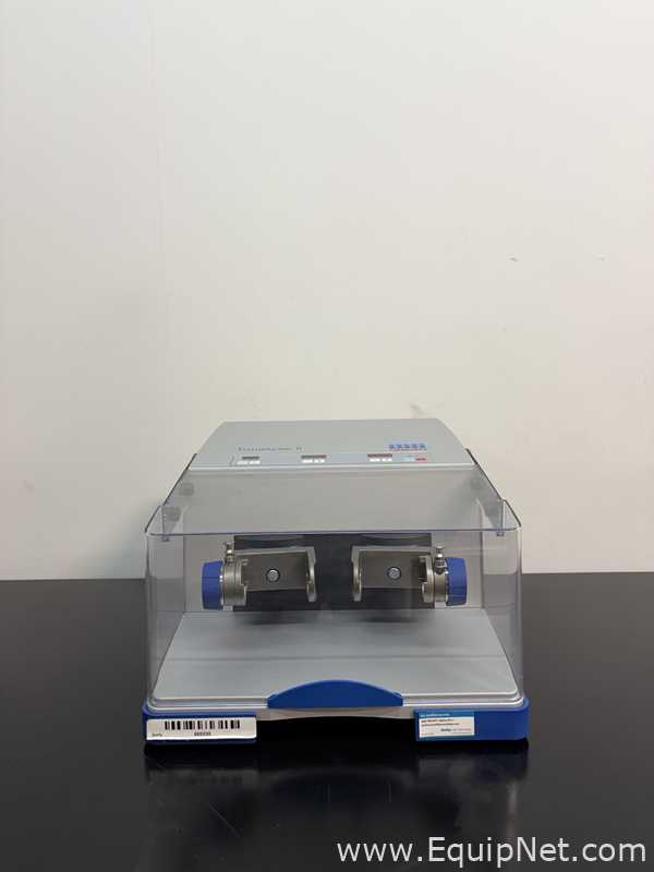 Qiagen TissueLyser II Tissue Processor