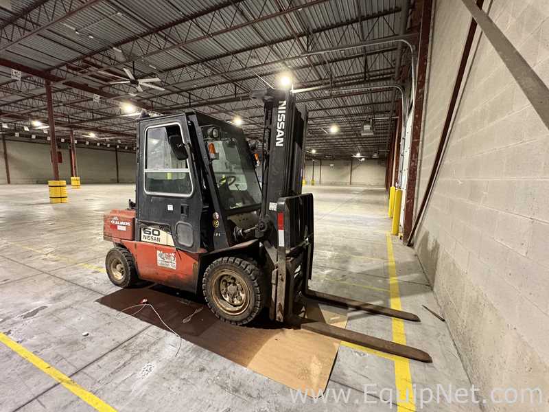 Allis Chalmers Fork Lift Truck With Martin Cab Parts Machine Only
